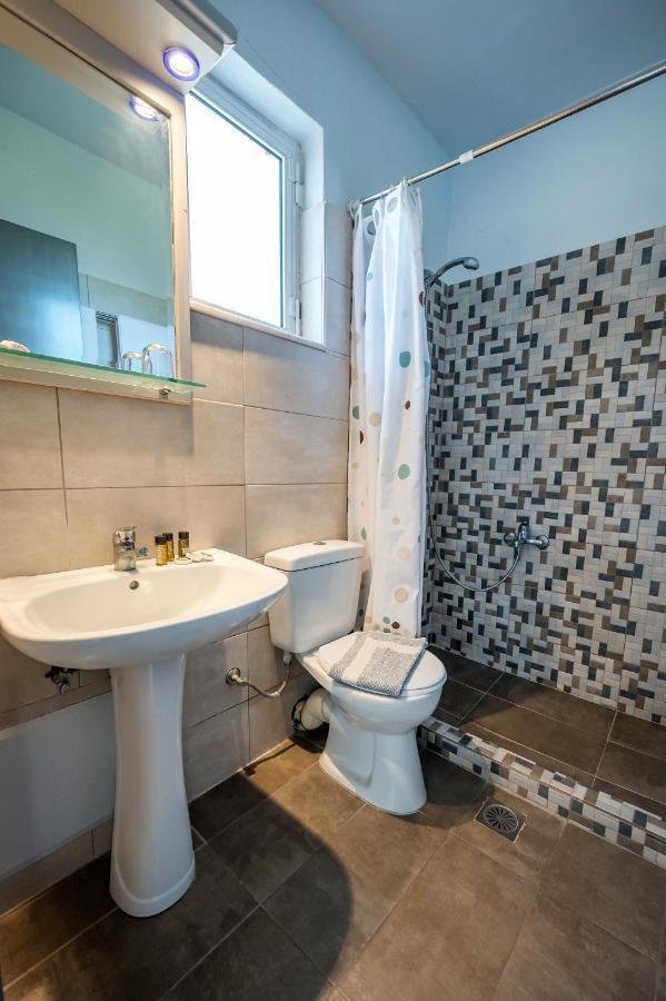 Jonathan Studio Apartments Tigkaki  Ngoại thất bức ảnh